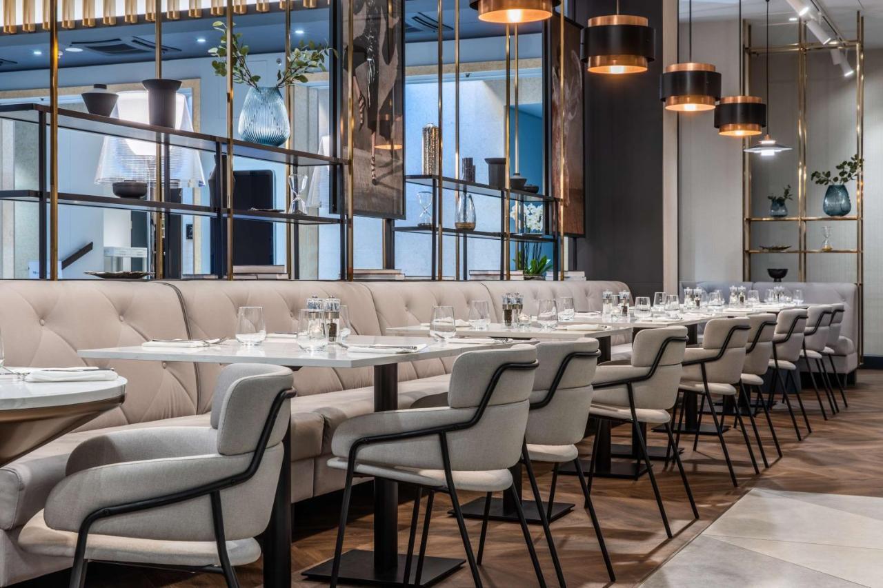 Готель Radisson Blu 5*