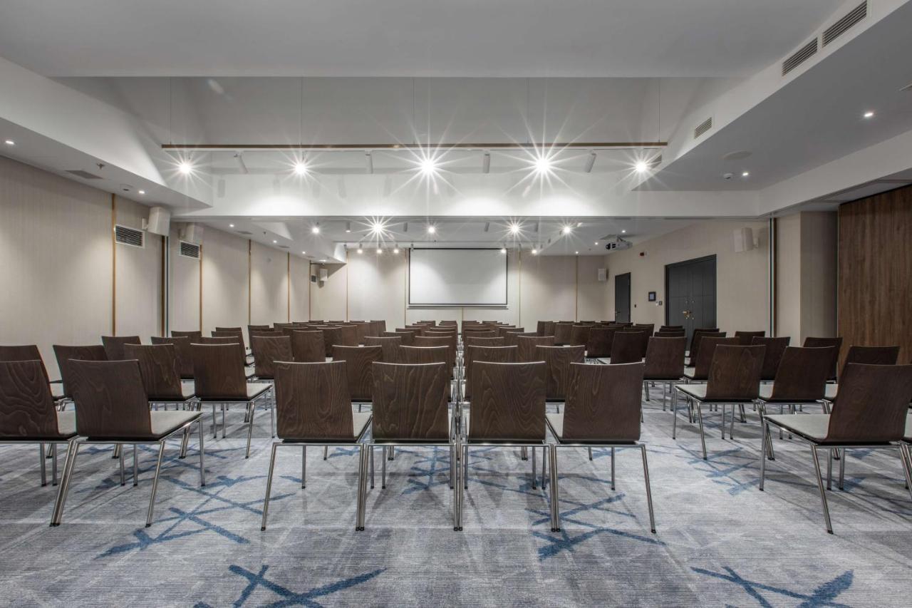 Radisson Blu Готель